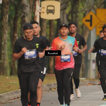Runner Photo 5623171