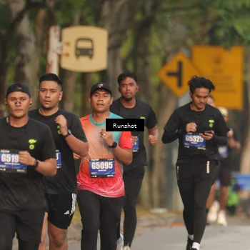 Runner Photo 5623191