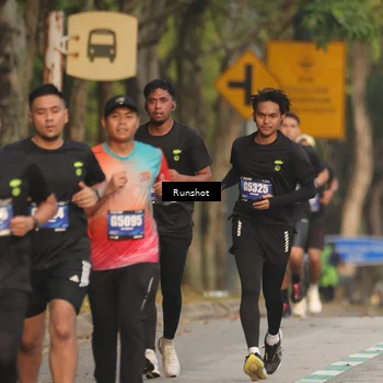 Runner Photo 5623202