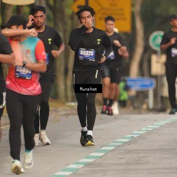 Runner Photo 5623245