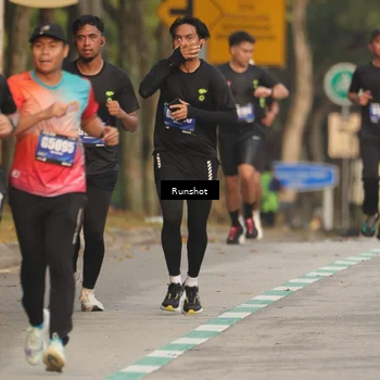 Runner Photo 5623256