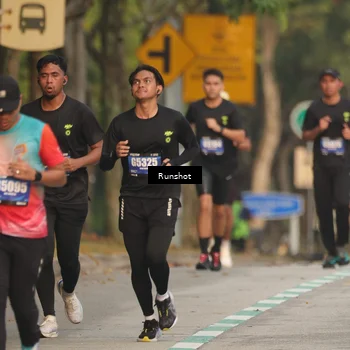 Runner Photo 5623298