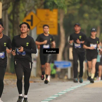 Runner Photo 5623313