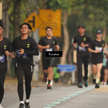 Runner Photo 5623316