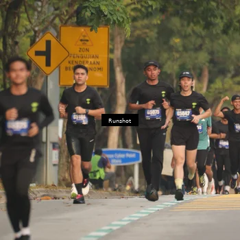 Runner Photo 5623329