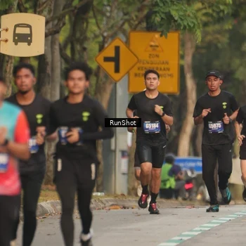 Runner Photo 5623352