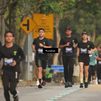Runner Photo 5623358