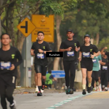 Runner Photo 5623360