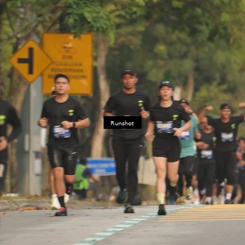Runner Photo 5623369
