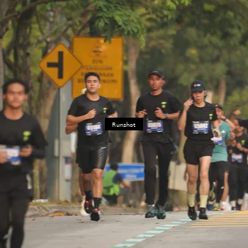 Runner Photo 5623373