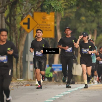 Runner Photo 5623396