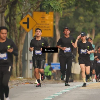 Runner Photo 5623397