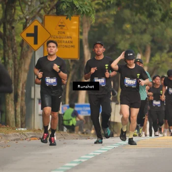 Runner Photo 5623412