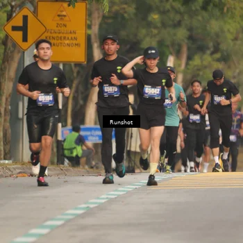 Runner Photo 5623429