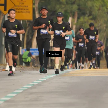 Runner Photo 5623436