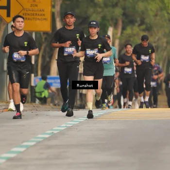 Runner Photo 5623437