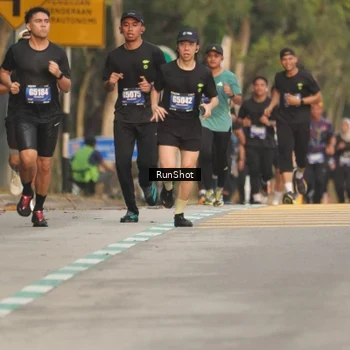 Runner Photo 5623450