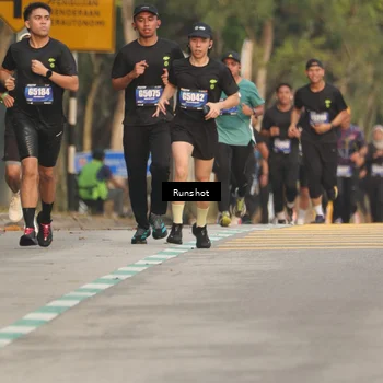 Runner Photo 5623458