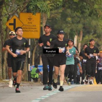 Runner Photo 5623498