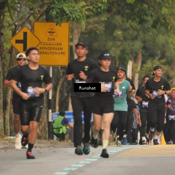 Runner Photo 5623499