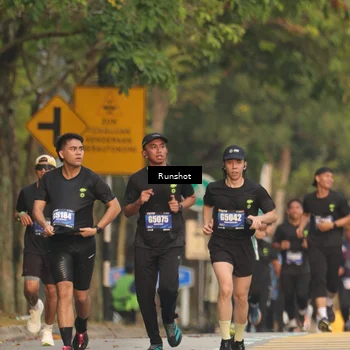 Runner Photo 5623524