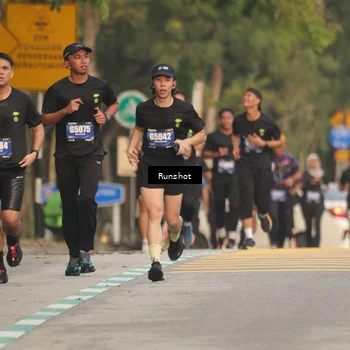 Runner Photo 5623547