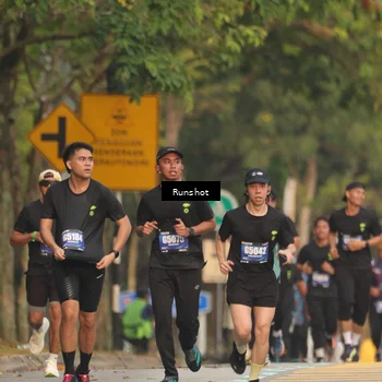Runner Photo 5623561