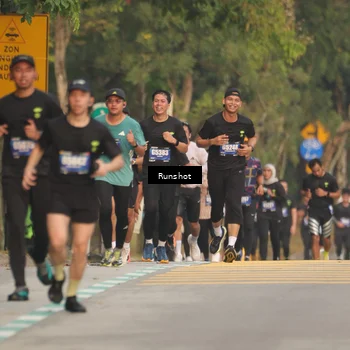 Runner Photo 5623655