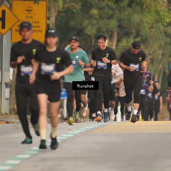 Runner Photo 5623705