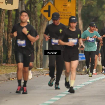Runner Photo 5623727