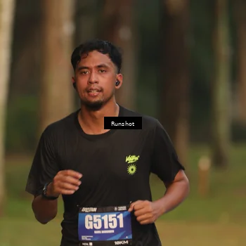 Runner Photo 5623756