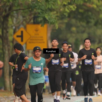 Runner Photo 5623785
