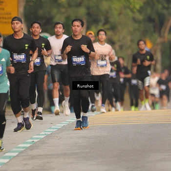 Runner Photo 5623840