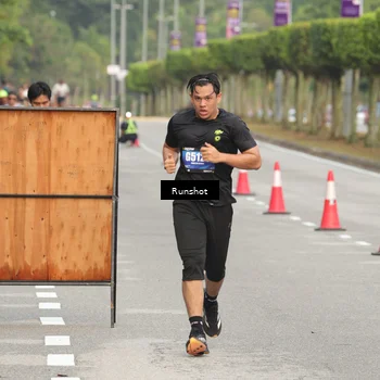 Runner Photo 5623844