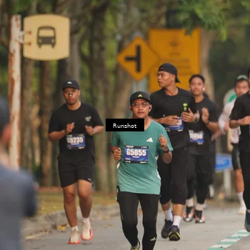Runner Photo 5623849