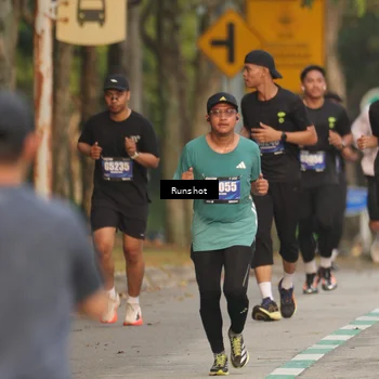 Runner Photo 5623861