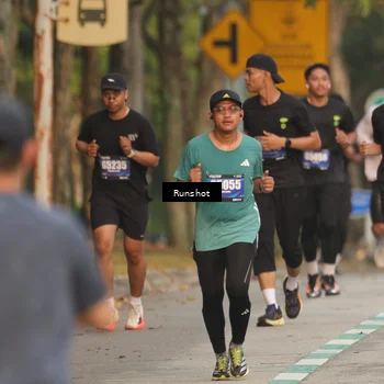 Runner Photo 5623863
