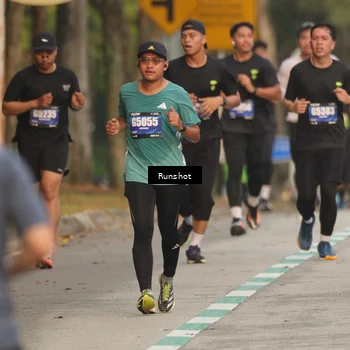 Runner Photo 5623876