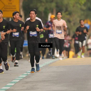 Runner Photo 5623885