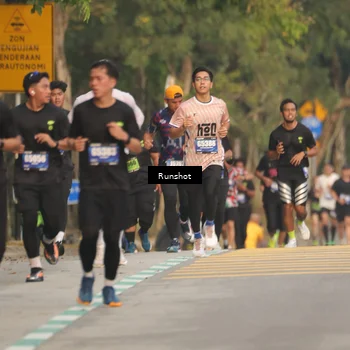 Runner Photo 5623901