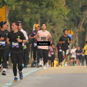 Runner Photo 5623907