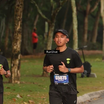 Runner Photo 5624010