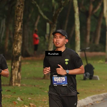 Runner Photo 5624014