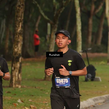 Runner Photo 5624016