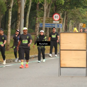 Runner Photo 5624146
