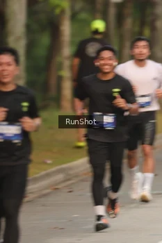 Runner Photo 5624153