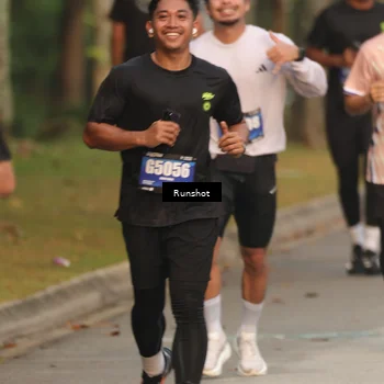 Runner Photo 5624199