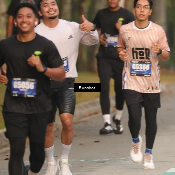 Runner Photo 5624200
