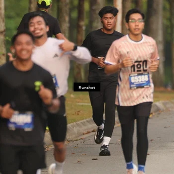 Runner Photo 5624206