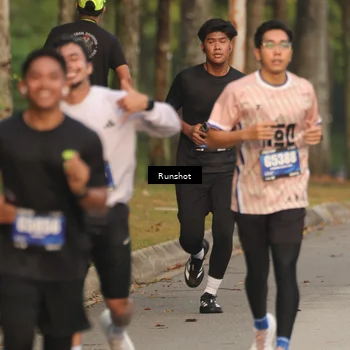 Runner Photo 5624208